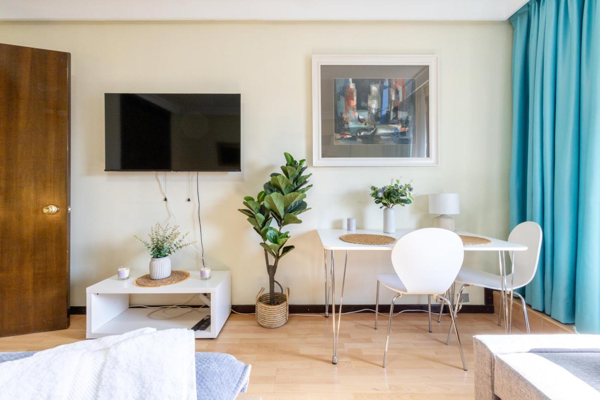 Salamanca Suites By Arco — Photos 2